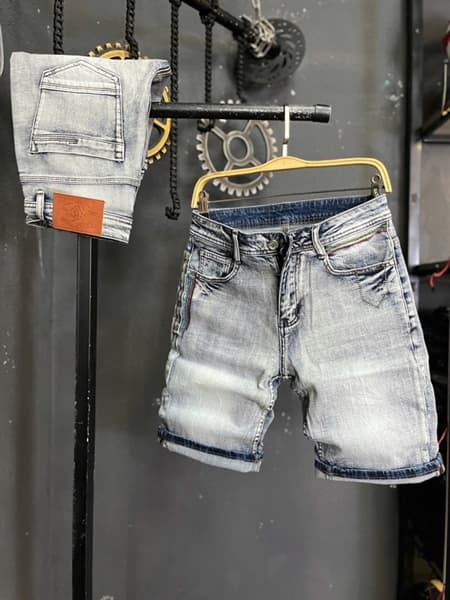 Sort Jean QC- JS8004-Q xanh bạc sáng thêu chỉ màu hông